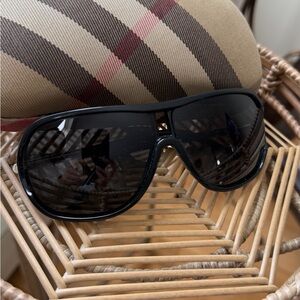 Burberry Black Sunglasses